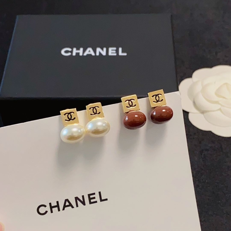 Ch**el earrings